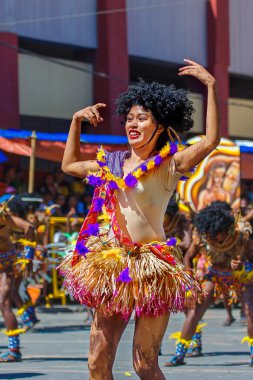 Ocak ayı 24th 2016. Iloilo, Filipinler. Dinagyang Festivali. Unid