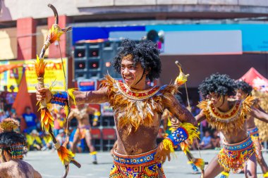 Ocak ayı 24th 2016. Iloilo, Filipinler. Dinagyang Festivali. Unid