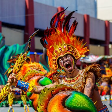 Ocak ayı 24th 2016. Iloilo, Filipinler. Dinagyang Festivali. Unid