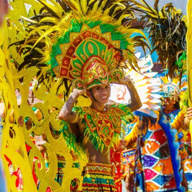 Ocak ayı 24th 2016. Iloilo, Filipinler. Dinagyang Festivali. Unid