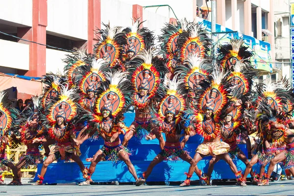Ocak ayı 24th 2016. Iloilo, Filipinler. Dinagyang Festivali. Unid