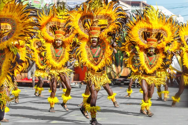 24. ledna 2016. Iloilo, Filipíny. Festival Dinagyang. Unid — Stock fotografie