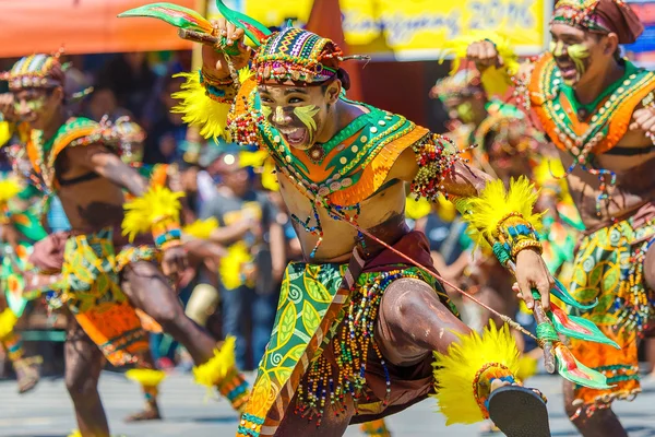 Januari 24 2016. Iloilo, Filippinerna. Festival Dinagyang. Unid — Stockfoto