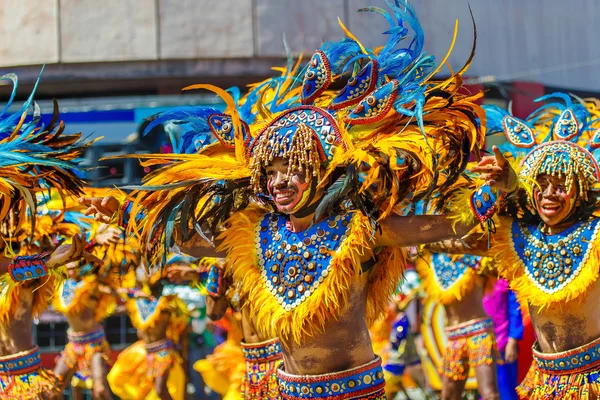 Januari 24 2016. Iloilo, Filippinerna. Festival Dinagyang. Unid — Stockfoto