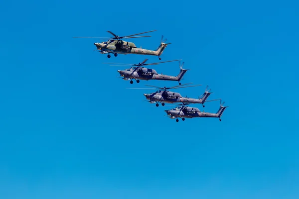 6 de agosto de 2016. Ryazan, Rusia. Los helicópteros de los militares —  Fotos de Stock