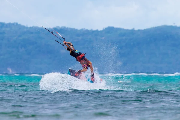 Boracay island, Philippines - January 28, 2015 : unidentified ki — Stock Photo, Image