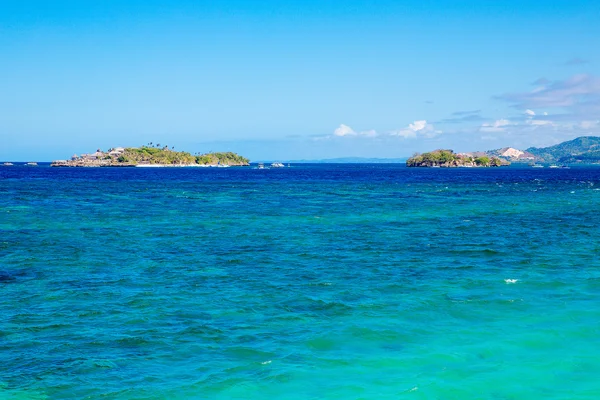 Dream scene. Beautiful islands on the tropical sea . Summer natu — Stock Photo, Image