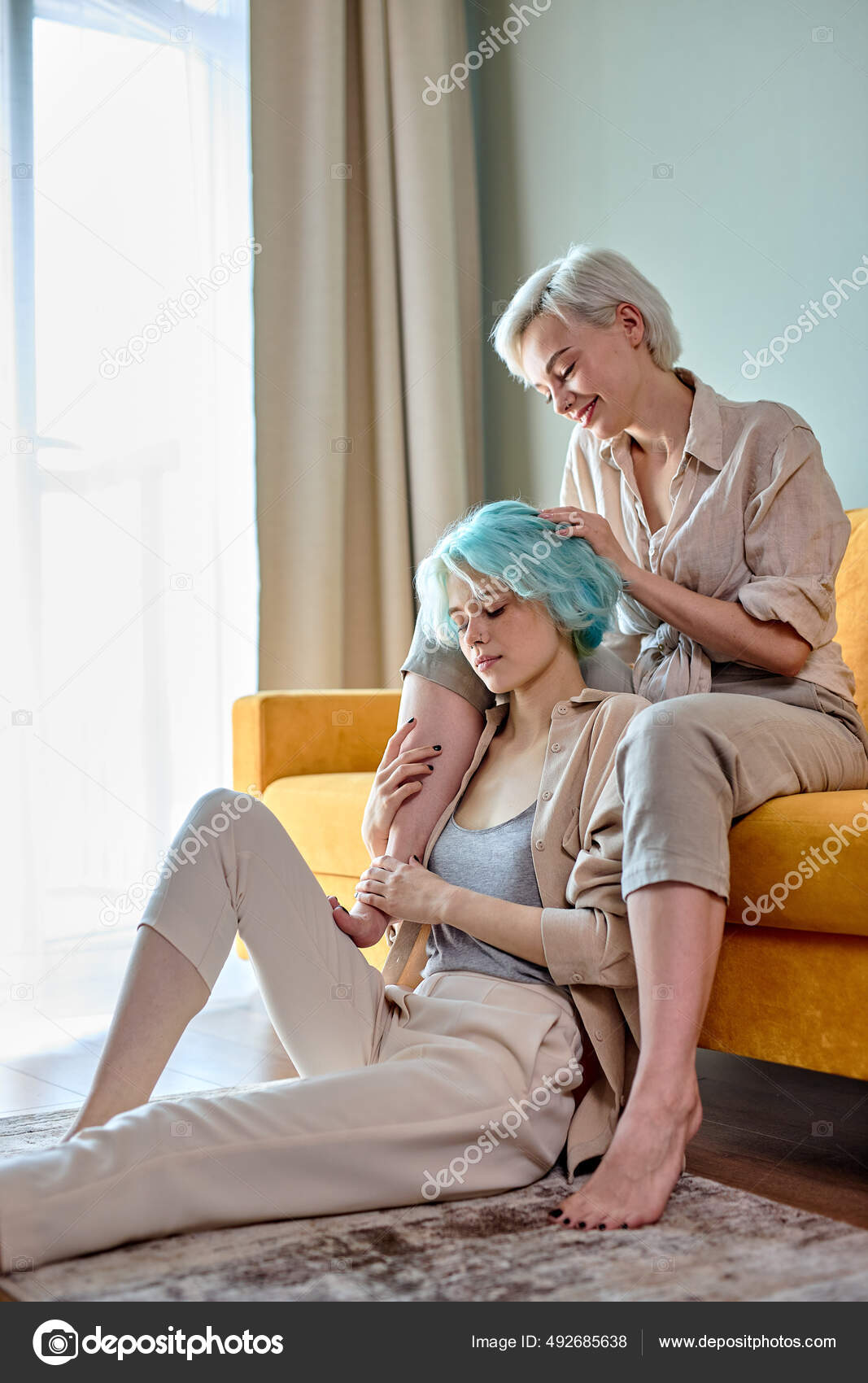 Алаяқ әйелдердің жеке порносы