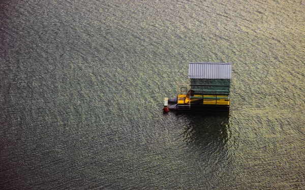 Luftaufnahme Von Meerwasser Und Binnenschiff — Stockfoto