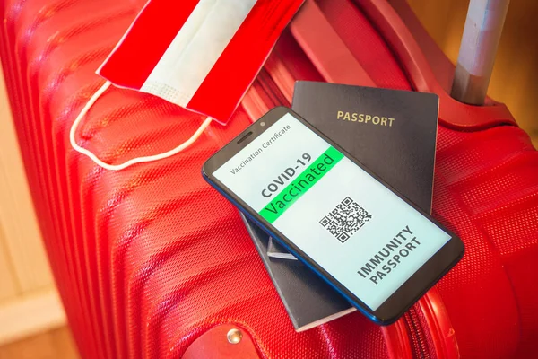 Covid Pasaporte Austria Pasaporte Inmunidad Bolsa Viaje Pasaporte — Foto de Stock