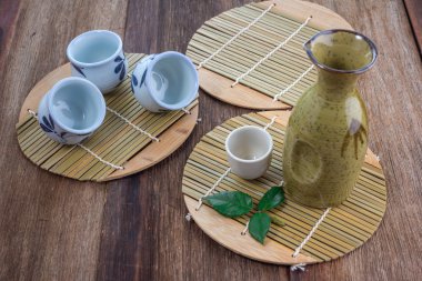 Japon Sake içme seti