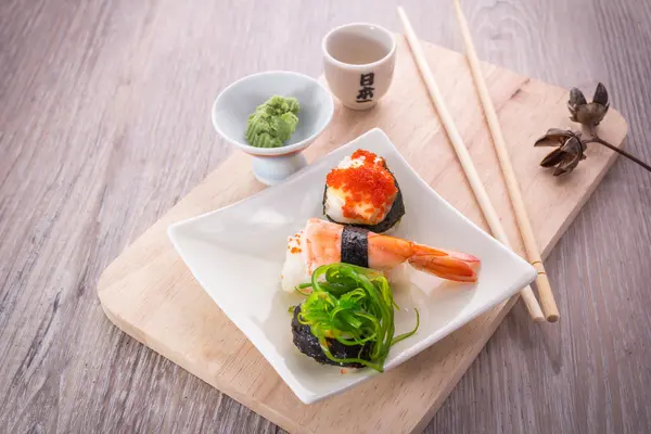 Japon suşi seti — Stok fotoğraf