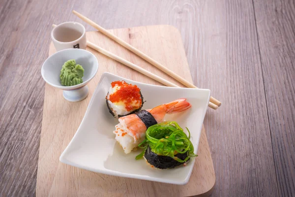 Set de sushi japonés —  Fotos de Stock