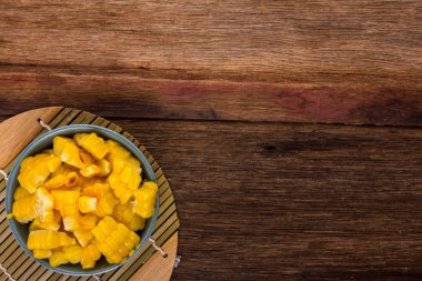 Mısır ahşap arka plan üzerinde bölme