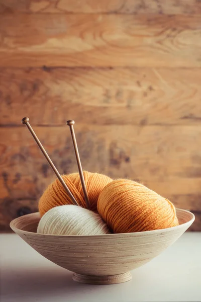 Basket With Yarn And Needles — Stock Photo, Image