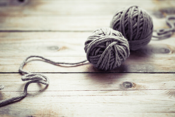 Шары шерстяной пряжи
