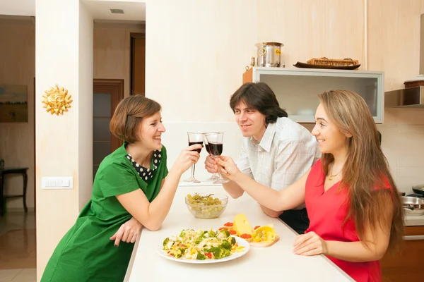 One man and two women — Stock Photo, Image