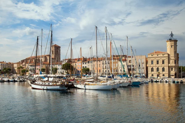 Afgemeerd jachten in la ciotat — Stockfoto