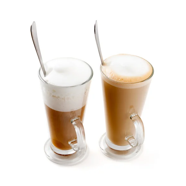 2 개의 키 큰 유리 커피 라 떼 — 스톡 사진