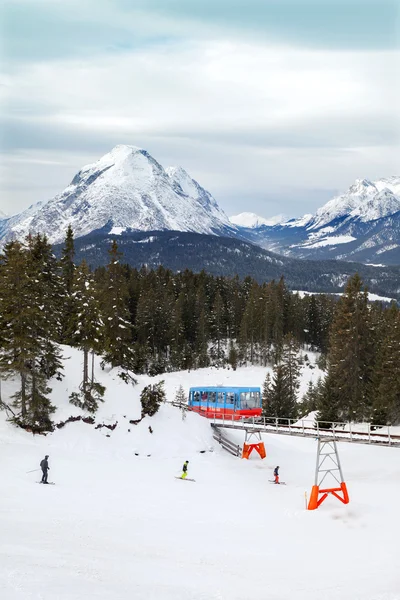 Seefeld região de esqui olympia — Fotografia de Stock