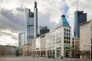 Goethe anıt Goetheplatz üzerinde