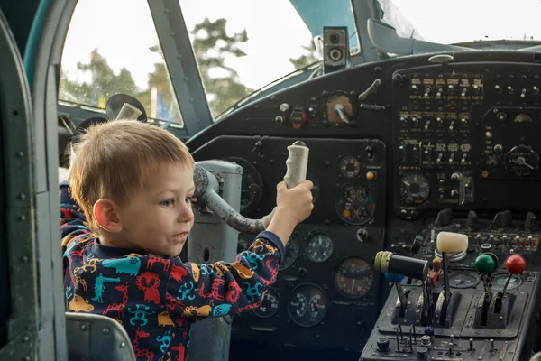 Young pilot — Stock Photo, Image