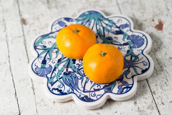 Nog steeds ife met mandarijnen en feijoa vers fruit — Stockfoto