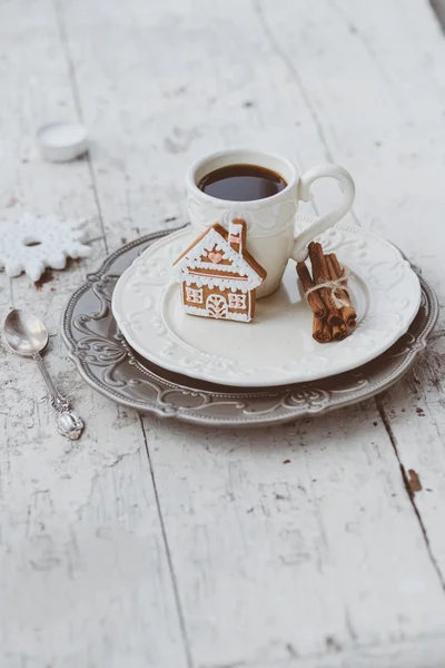 Merry Christmas samenstelling met koffie en peperkoek snoep een — Stockfoto