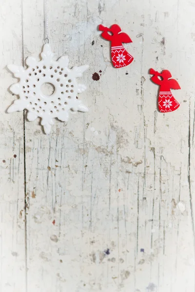 Elementos decorativos navideños con ángeles y copos de nieve —  Fotos de Stock