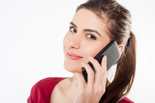 Feliz sonrisa mujer teléfono móvil hablando —  Fotos de Stock