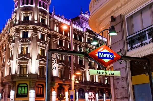 Estação de metro Gran via no centro de Madrid — Fotografia de Stock
