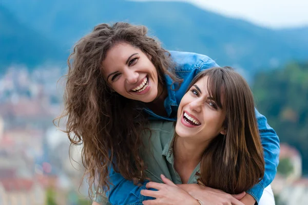 Sisters love and happiness — Stock Photo, Image