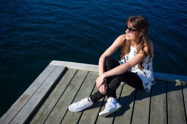 Barış ve sorunları uzak sakin