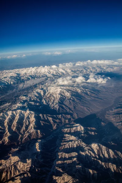 La vista de la tierra desde el avión Fotos de stock