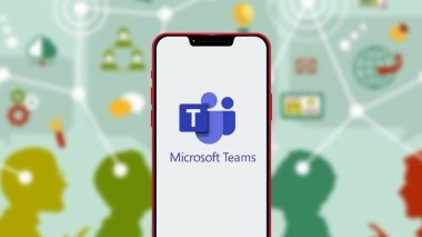Microsoft Ekipleri, New York, ABD 'de sürekli sohbet ve video toplantılarını birleştiren birleşik bir iletişim ve işbirliği platformudur. Cumartesi 11 Temmuz 2020