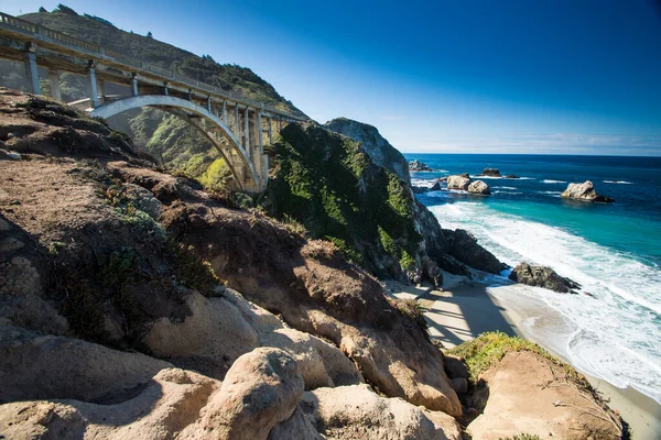 Kaliforniya Daki Big Sur Pasifik Okyanusu Kıyısı — Stok fotoğraf