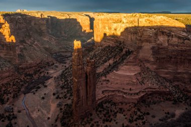 Sunset, Arizona 'daki Chelly Kanyonu Ulusal Anıtı