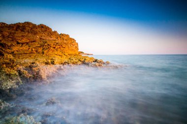 Adriyatik Hırvatistan Denizi ve Korcula, popüler turizm beldesi.