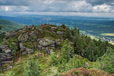 Çek Cumhuriyeti 'ndeki Jizera Dağı.