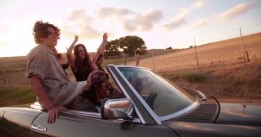 atlama ve ouside parti arkadaşları 