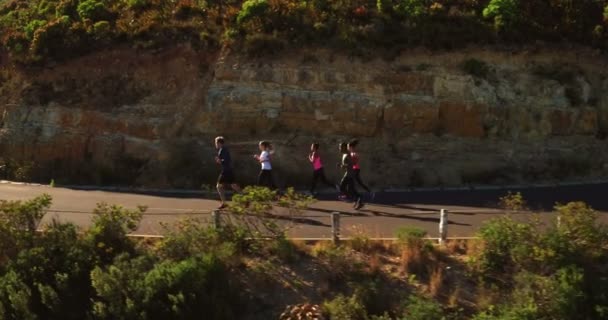 Treino de corrida de equipe — Vídeo de Stock