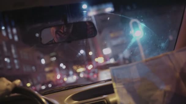 Woman reading map in driving car — Stock Video