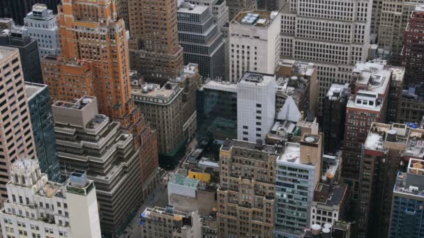 Tectos e arranha-céus em Manhattan — Vídeo de Stock