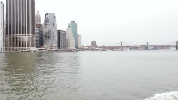 Manhattan och brooklyn bridge — Stockvideo