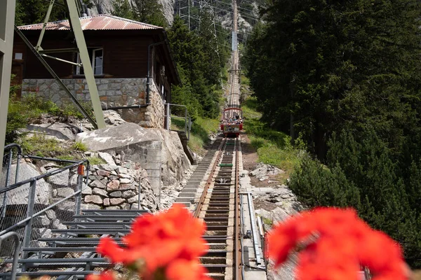 Guttannen, Haslital, Bern, Siwt--- 21 Temmuz 2020: Gelmerbahn 'da bir gezinti