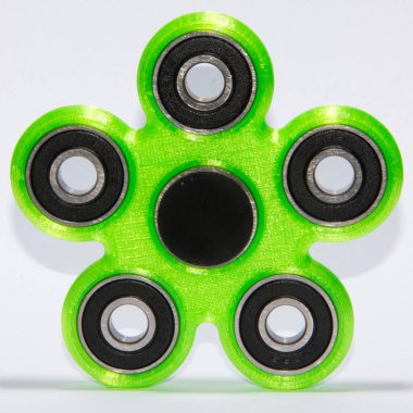 Rahatlamak, stresi azaltmak, oynamak için Fidget fırıldağı 