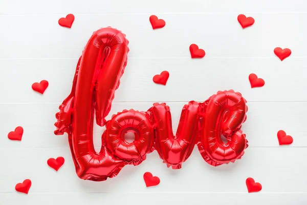 Red foil balloon Love — Stock Photo, Image