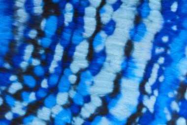 Mavi çizgili, soyut el boyalı, kravat desenli. Halk tarzı tasarım. Tekstil, kumaş, duvar kağıdı, ambalaj kağıdı için yaratıcı arkaplan