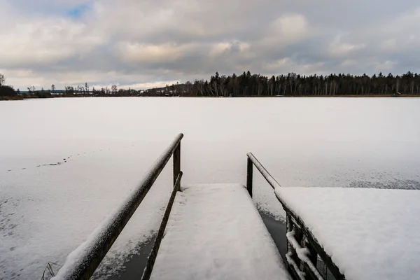 Caminata Invierno Alrededor Del Lago Hosskirch Cerca Koenigseggwald Reserva Natural —  Fotos de Stock