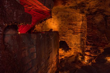 Almanya 'nın derinliklerindeki gizemli mahzenler, tüneller ve sığınak sistemleri